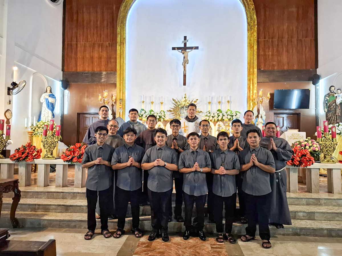 The Philippine Custody Welcomes Seven New Postulants